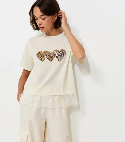 Women's Cream Cotton Foil Heart Lace Hem Boxy T-Shirt
