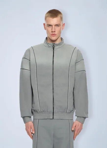 Offline Gradient Tracktop