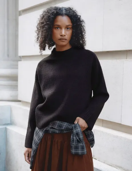 Raglan Sleeve Jumper with Wool Brown