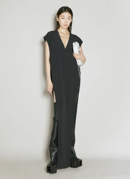 Arrowhead Gown