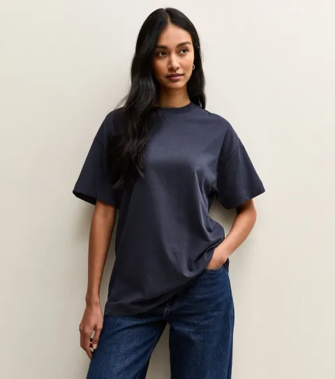 New Look Women's Navy Cotton Oversized T-Shirt