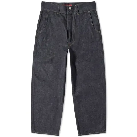x Levis Carrot Fit Jeans