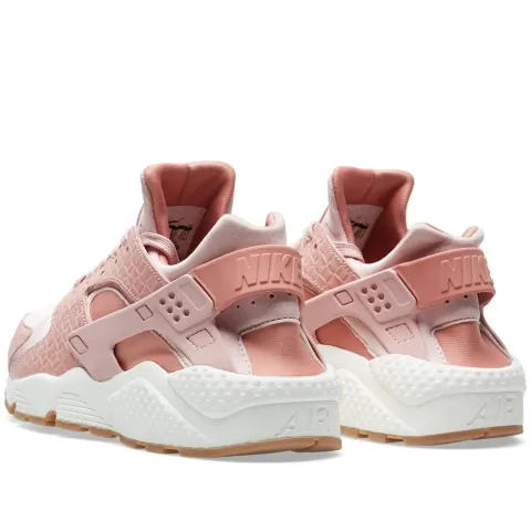 W Air Huarache Run Premium