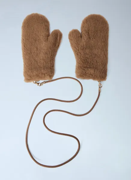 Max Mara Teddy Fleece Mittens