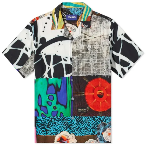 Cache Souvenir Vacation Shirt