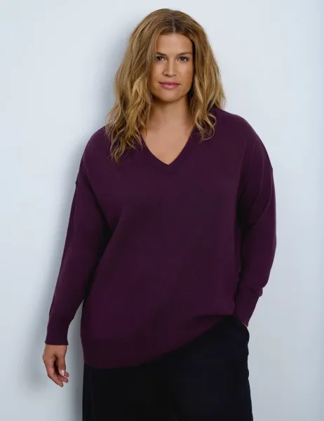 Live Unlimited London Curve Wool Blend V Neck Jumper with Cashmere Plum