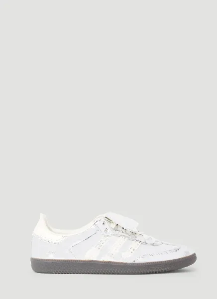 Samba Sneakers