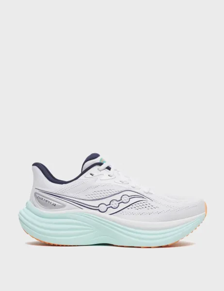 Saucony Triumph 24 Cushioned Running Trainers