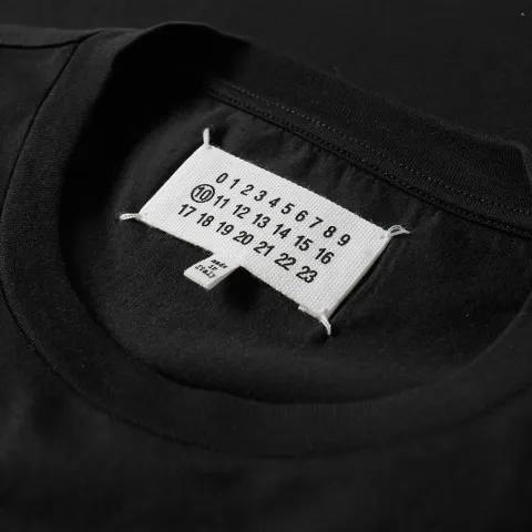 10 Painted Logo Tee