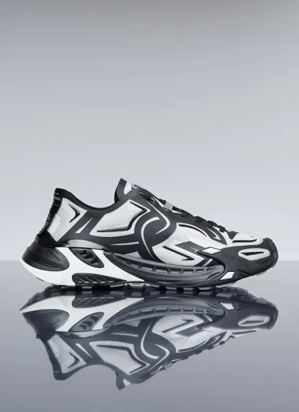 Fast SC Sneakers