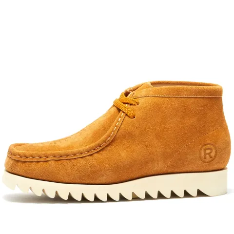Manhunt Boot