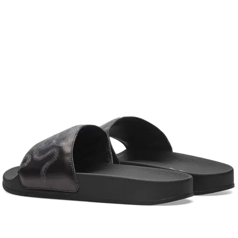 Essie Slide