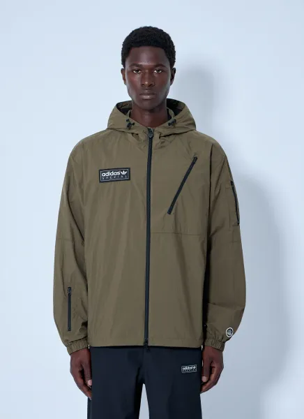 Buckstead Jacket with Zip Details