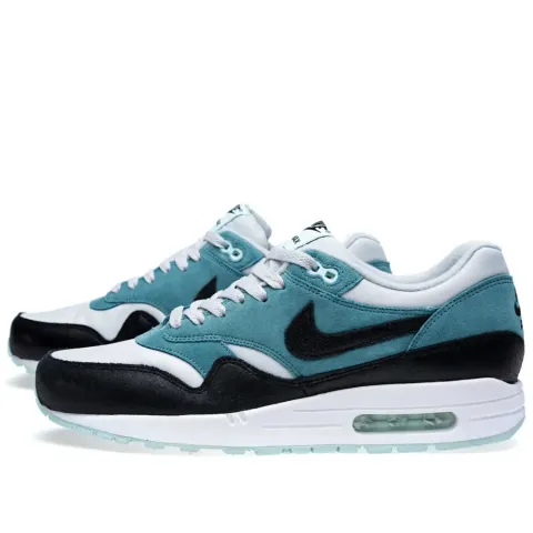 Air Max 1 Essential