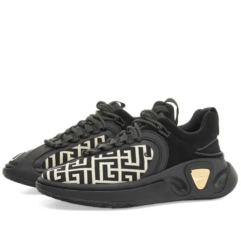 Mono Logo Runner Trainer