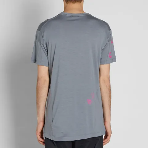 ACG Top