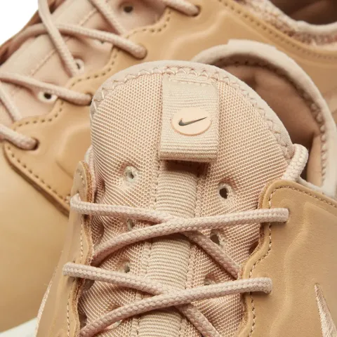 Roshe Two Leather Premium