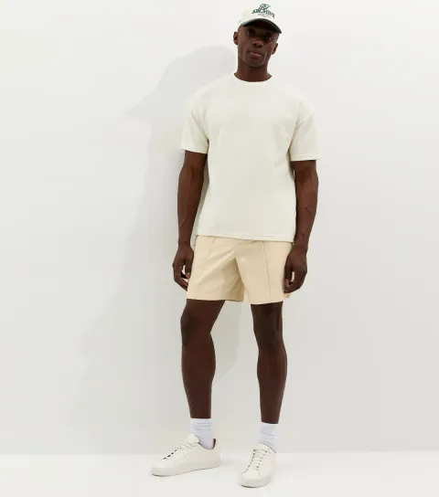 New Look Men's Off White Regular Cotton Pin Tuck Shorts