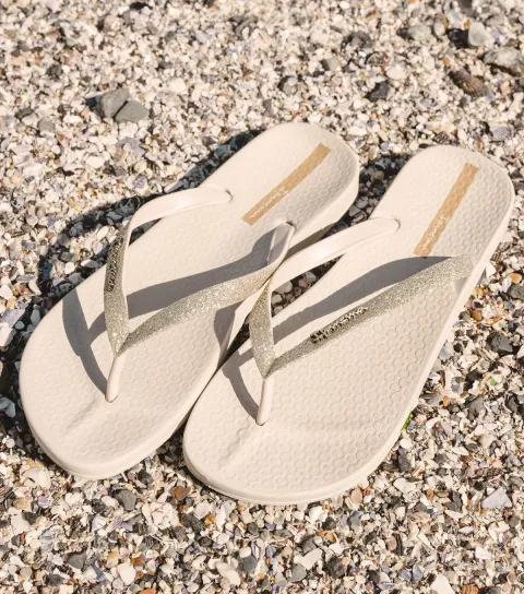 Women's Stone Glittery Strap Flip Flops