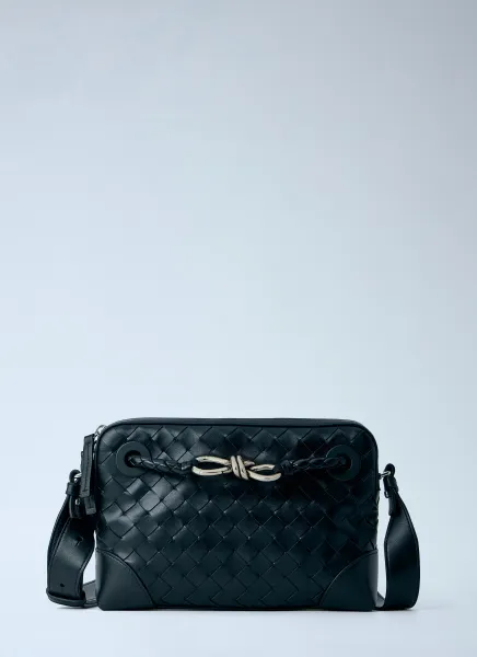 Andiamo Zipped Messenger Bag