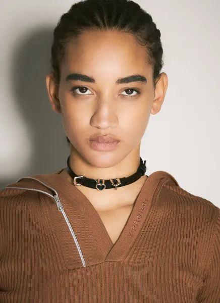 Y Heart Choker