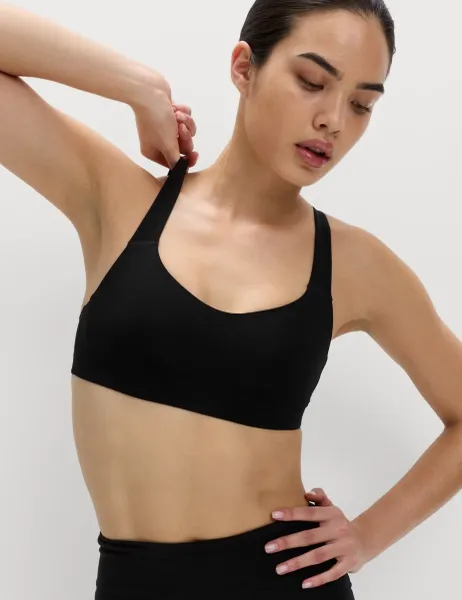 Goodmove Flexifit Medium Support Sports Bra A-E Black