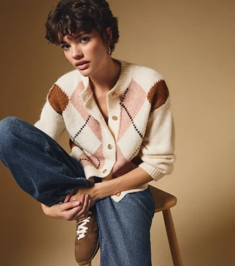 Women's Cream Argyle Crew Neck Cardigan