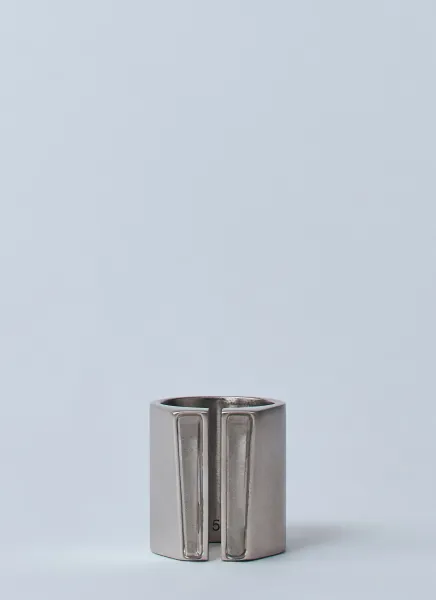 Imploded Ring