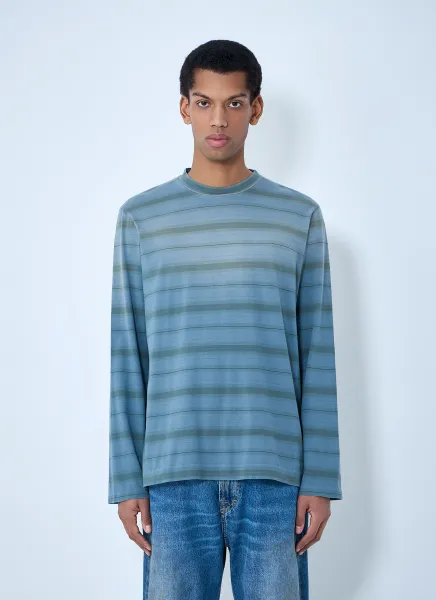 Box T-Shirt