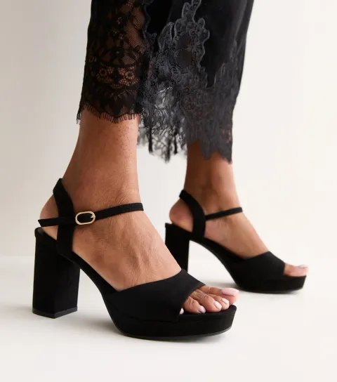 New Look Women's Black Faux Suede Platform Sole Sandals Vegan