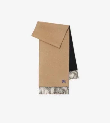 Reversible Cashmere Scarf in Camel/black