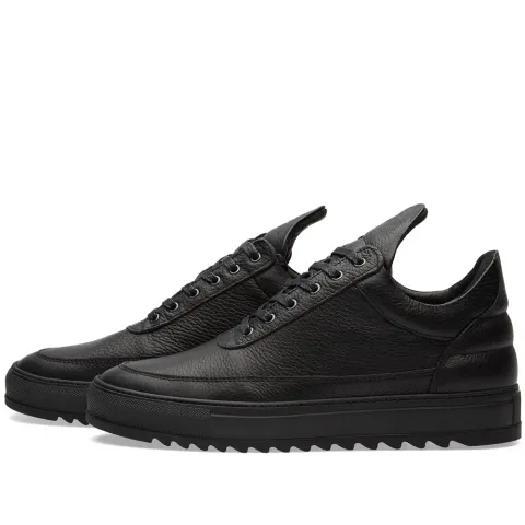 Low Top Sneaker