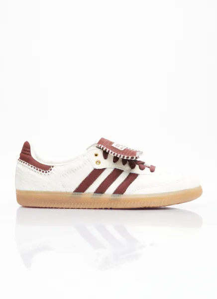 Samba Sneakers