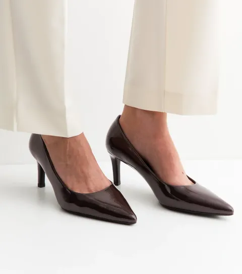 New Look Women's Dark Brown Patent Faux Leather Pointed Toe Court Shoes Vegan