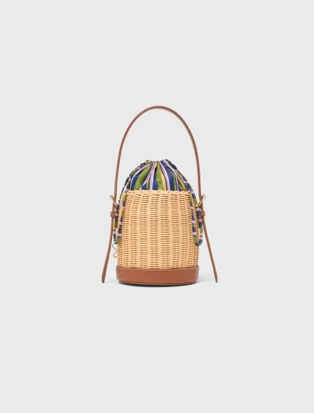 Wicker basket with printed pouch