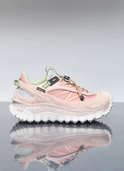 Trailgrip Low Top Sneakers