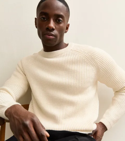 Men's Off White Regular Fisherman Knit Crew Neck Jumper