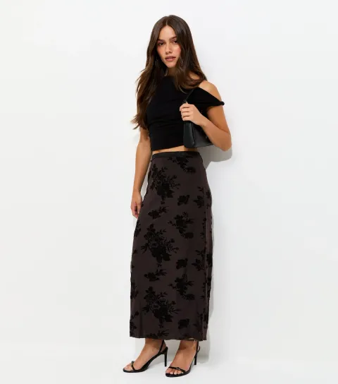 Women's Petite Black Flocked Lace Mesh Midi Skirt