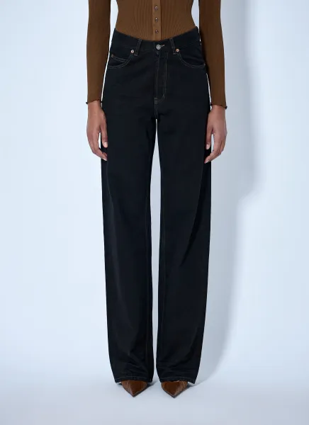 V-Waist Long Baggy Jeans