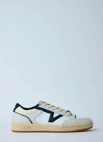 Lowland Mid ComfyCrush JMP Sneakers