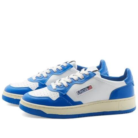 01 Low Contrast Sneaker
