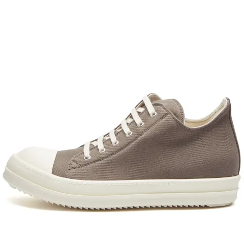 Low Sneakers