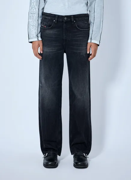 2001 D-Macro Jeans