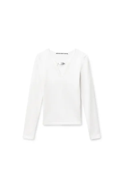 V-Neck Metal Logo in Matte Jersey