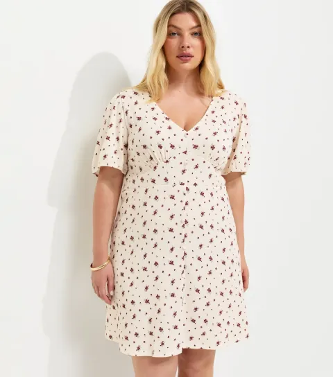 Women's Plus Size White Crinkle Texture V-Neck Short Sleeve Mini Dress Curves