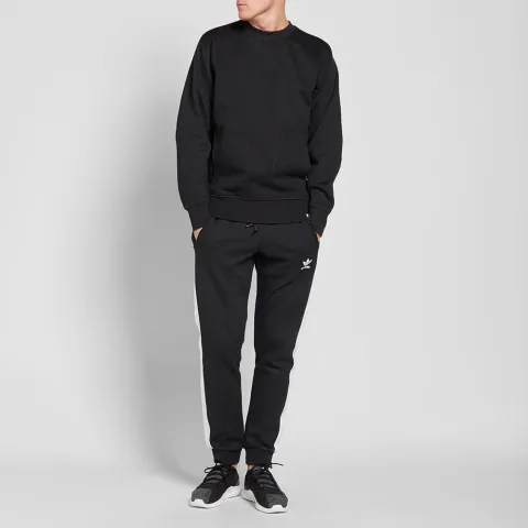 X by O Crew Sweat