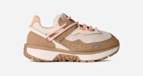 RetroFi Low Spring Trainer, Nubuck/Polyester