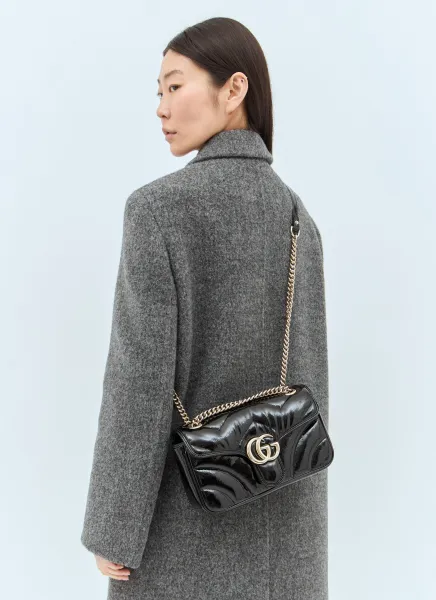 GG Marmont Small Shoulder Bag