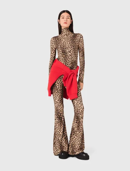Flared leopard print leggings