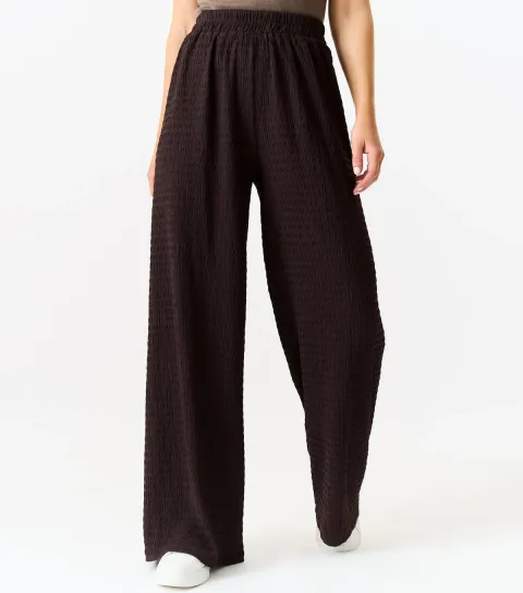 Women's Brown Textured Elasticated Wide Trousers